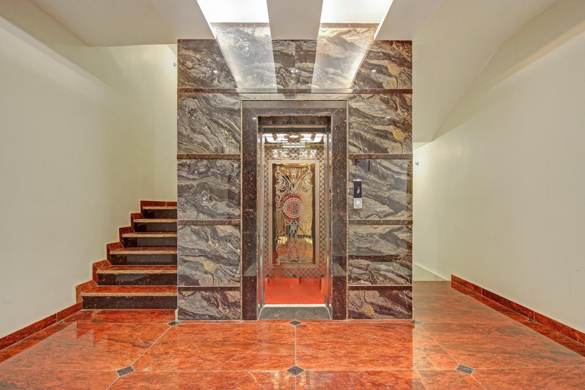 Townhouse Oak Vs Shivanya 勒克瑙 外观 照片